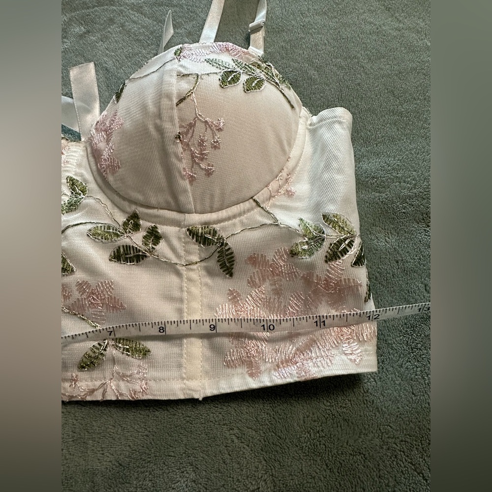 Shein small crop top, white with green and pink floral embroidery. - Picture 10 of 11